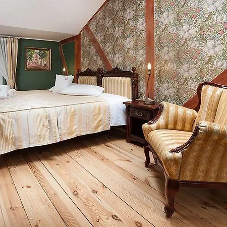 Lisewski Dwor Gniewino